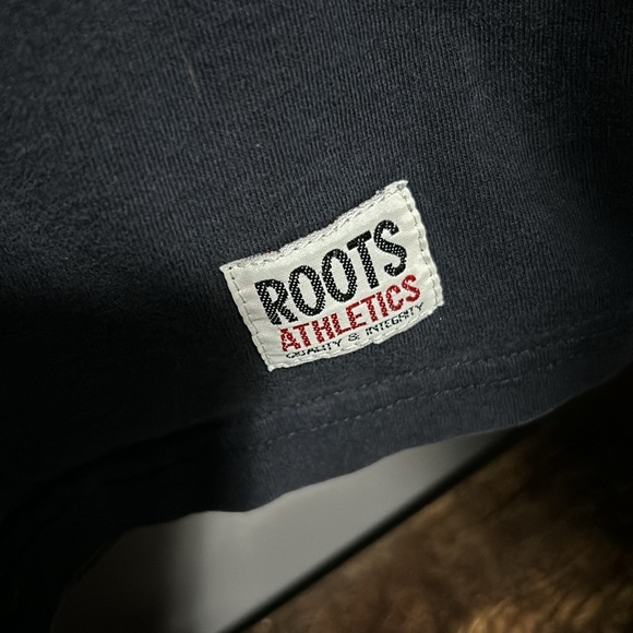Vintage Y2K Roots Athletics Ling Tee - Picture 4 of 8